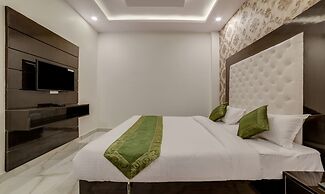 Treebo G K Residency Near Dehradun Railway Station