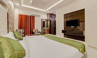 Treebo G K Residency Near Dehradun Railway Station