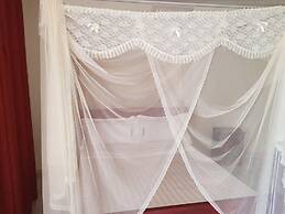 C & G Heritage Cottage