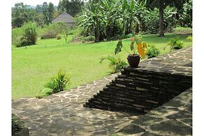 Koi Koi Cultural Village Hotel