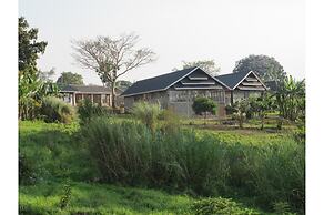 Koi Koi Cultural Village Hotel