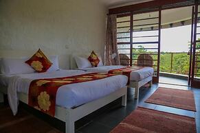 Koi Koi Cultural Village Hotel