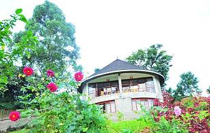 Koi Koi Cultural Village Hotel