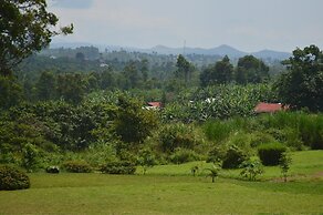 Koi Koi Cultural Village Hotel