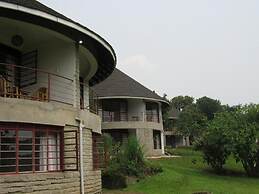 Koi Koi Cultural Village Hotel