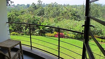 Koi Koi Cultural Village Hotel