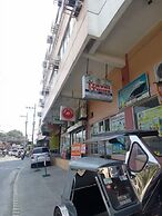 Ekonumi Rooms at Benrosi Plaza