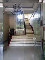 Ekonumi Rooms at Benrosi Plaza