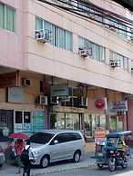 Ekonumi Rooms at Benrosi Plaza