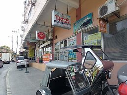 Ekonumi Rooms at Benrosi Plaza