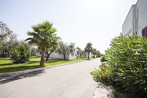 Villaggio Turistico Baia Del Monaco