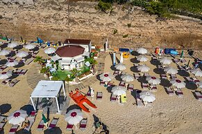 Villaggio Turistico Baia Del Monaco