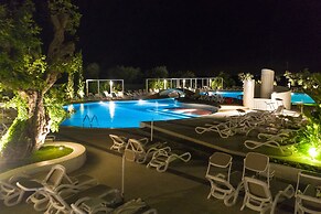 Villaggio Turistico Baia Del Monaco