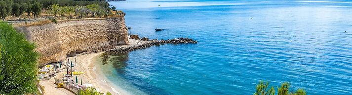 Villaggio Turistico Baia Del Monaco