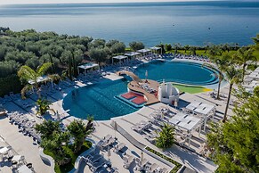 Villaggio Turistico Baia Del Monaco