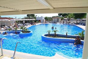 Villaggio Turistico Baia Del Monaco