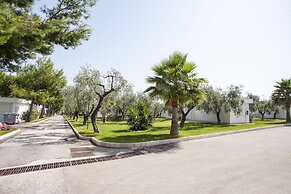 Villaggio Turistico Baia Del Monaco
