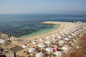 Villaggio Turistico Baia Del Monaco