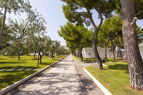 Villaggio Turistico Baia Del Monaco