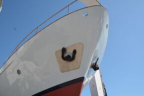 Yacht Germinal Honfleur