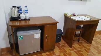 Golden Palace Hotel Hpa An