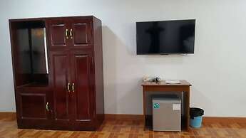 Golden Palace Hotel Hpa An