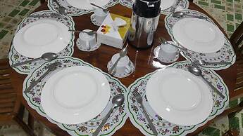 Golden Palace Hotel Hpa An