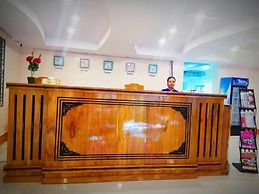 Golden Palace Hotel Hpa An