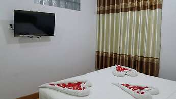 Golden Palace Hotel Hpa An