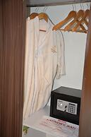 Thazin Palace A Hotel