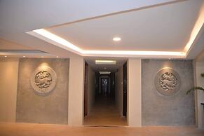 Thazin Palace A Hotel