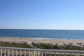 Beachmark 3F - 1 Bedroom Condo by RedAwning