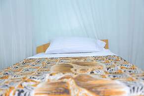 Adonai Guest House - Hostel