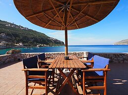 Sofia Limeni Seafront