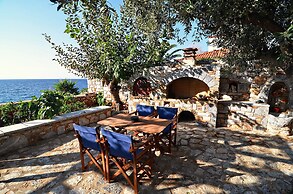 Sofia Limeni Seafront