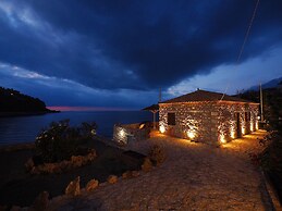 Sofia Limeni Seafront