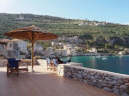 Sofia Limeni Seafront