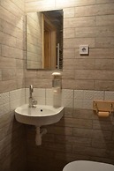 Eco Hostel DROVA