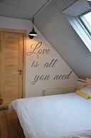 Eco Hostel DROVA