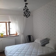 Eco Hostel DROVA