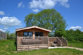 The Chiltern Lodges at Upper Farm Henton