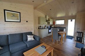 The Chiltern Lodges at Upper Farm Henton
