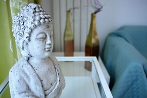 a-domo Apartments Mülheim - Apartments, Lofts & Hostel Rooms - short o