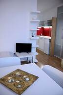 a-domo Apartments Mülheim - Apartments, Lofts & Hostel Rooms - short o