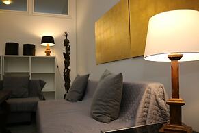 a-domo Apartments Mülheim - Apartments, Lofts & Hostel Rooms - short o