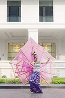 Empress Premier Hotel