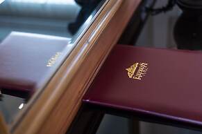 Empress Premier Hotel