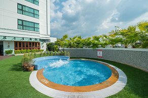 Empress Premier Hotel