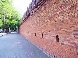 Empress Premier Hotel