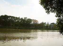 Empress Premier Hotel